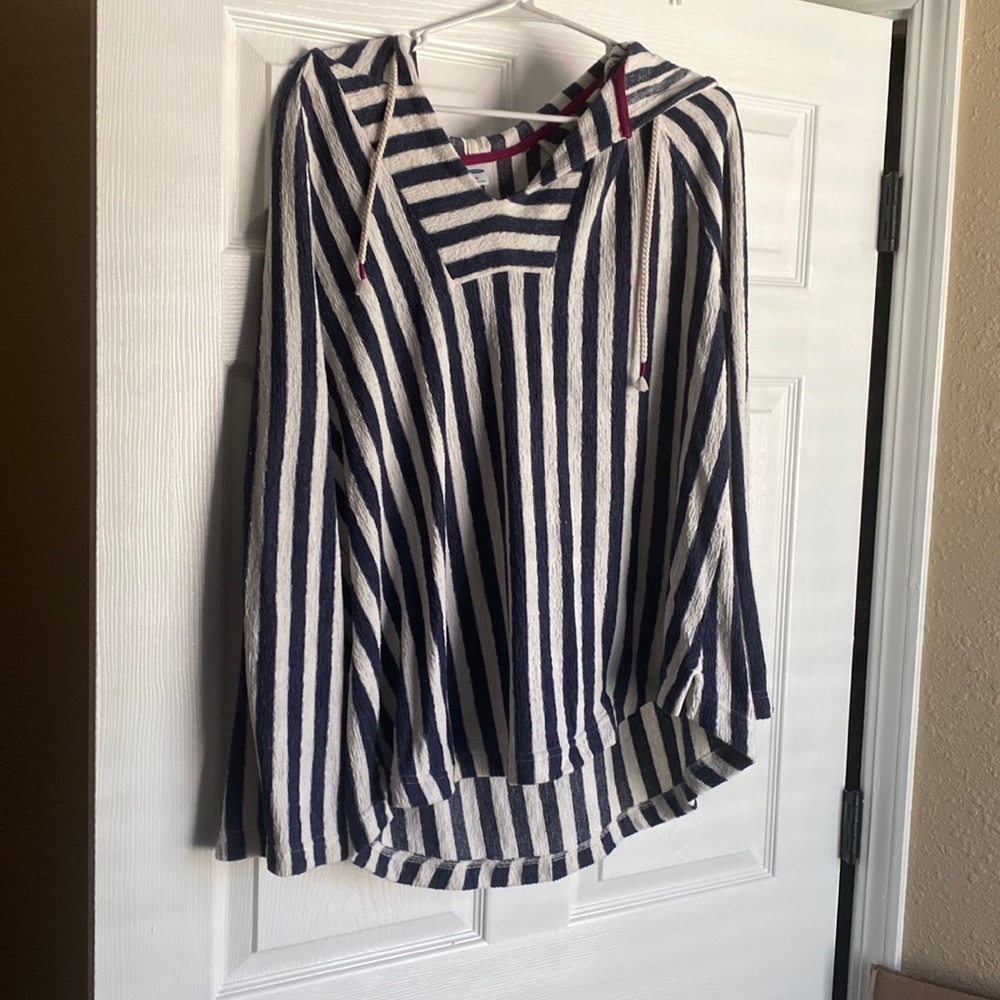 Old navy beach hoodie